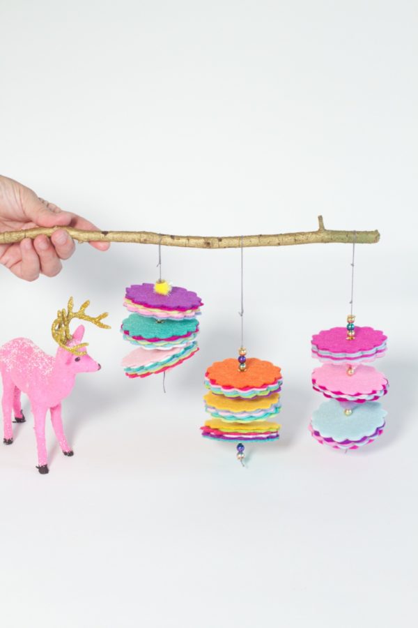 ADORABLE DIY FELT ORNAMENTS