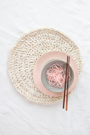 ORGANIC COTTON ROUND PLACEMAT (CREAM)