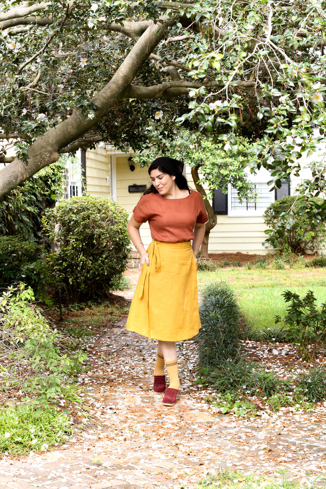 EVERYDAY BEAUTIFUL A-LINE APRON WRAP SKIRT IN MUSTARD LINEN