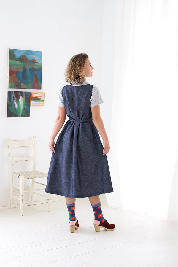 CUISINE APRON DRESS IN INDIGO CHAMBRAY LINEN