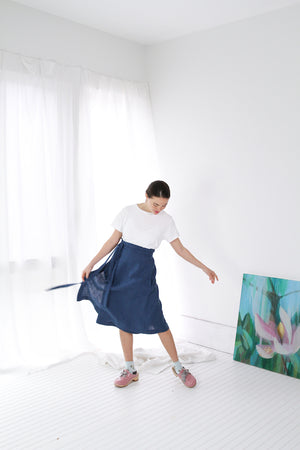 EVERYDAY BEAUTIFUL A-LINE APRON WRAP SKIRT IN FRENCH BLUE LINEN