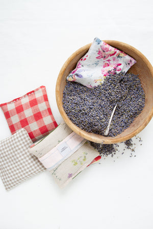 LINEN AND LAVENDER SACHET SET (SET OF 3)