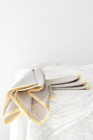 FRENCH PICNIC LINEN NAPKIN SET (YELLOW GINGHAM)