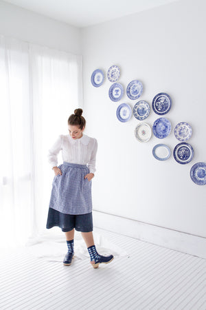 HOSTESS APRON IN BLUE GINGHAM LINEN