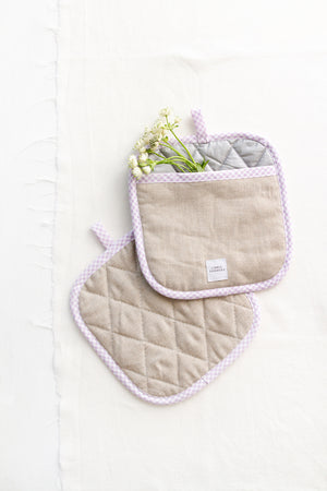 NATURAL LINEN POT HOLDER SET (SET OF 2)