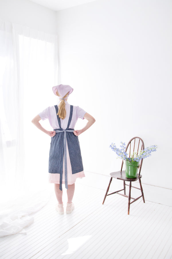 PINAFORE APRON IN INDIGO CHAMBRAY AND NAVY GINGHAM